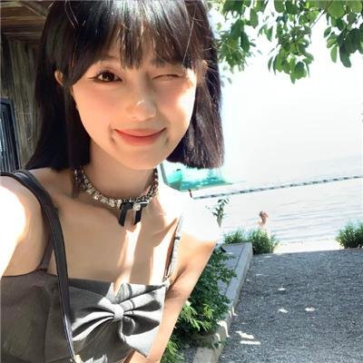 女子高中生